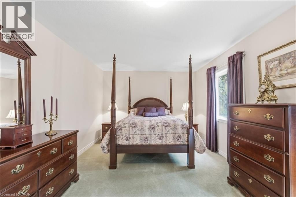 54 WOODCREST COURT Image 23