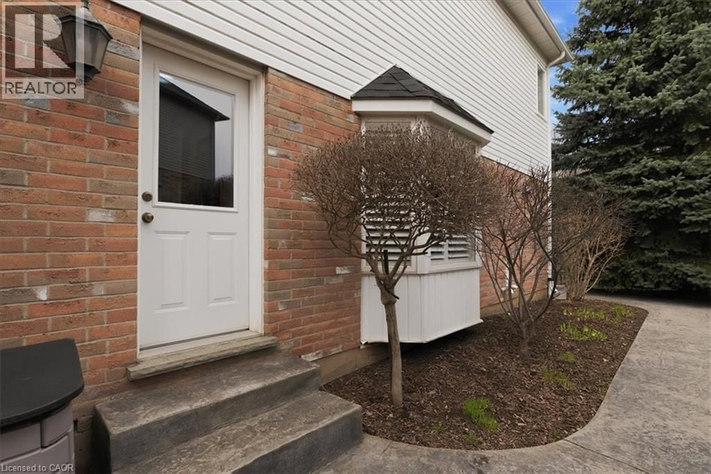 54 WOODCREST COURT Image 36