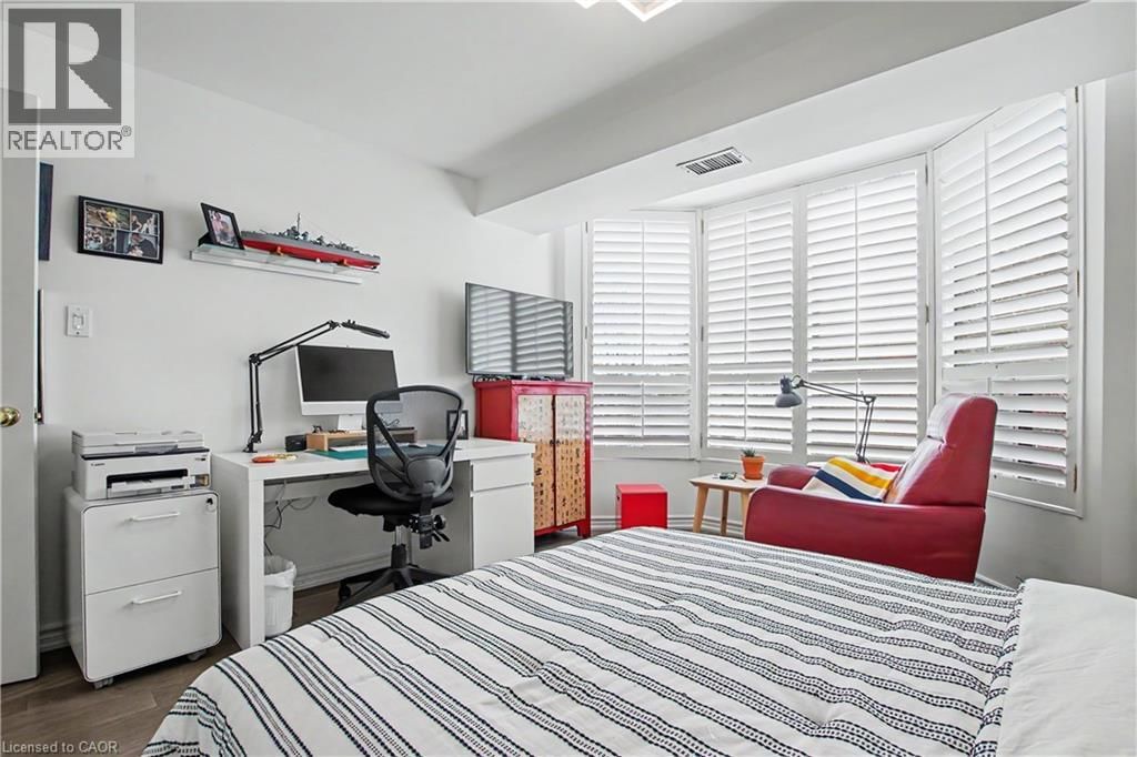 405 - 2121 LAKESHORE ROAD Image 29