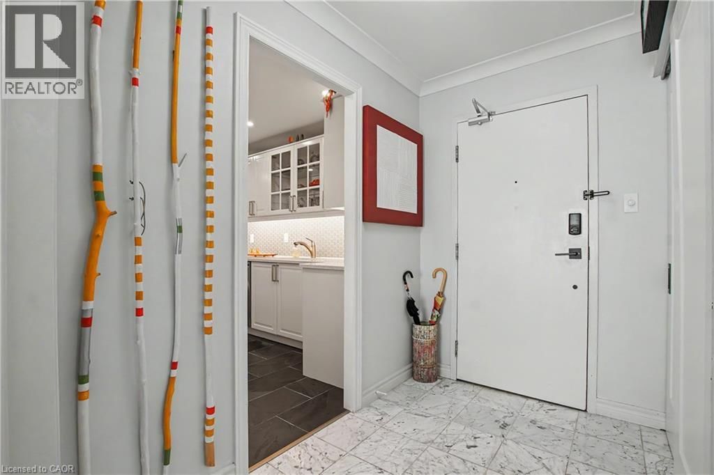 405 - 2121 LAKESHORE ROAD Image 7