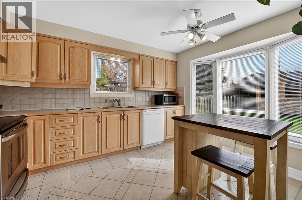 474 KNIGHTSBRIDGE CRESCENT Image 13