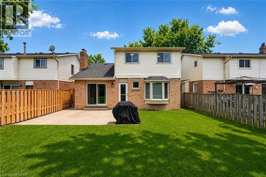 474 KNIGHTSBRIDGE CRESCENT Image 9