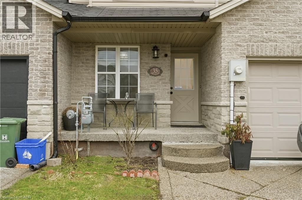 35 THAMES WAY Image 3