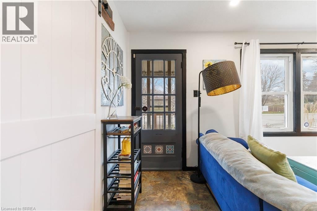 213 ELGIN STREET Image 10