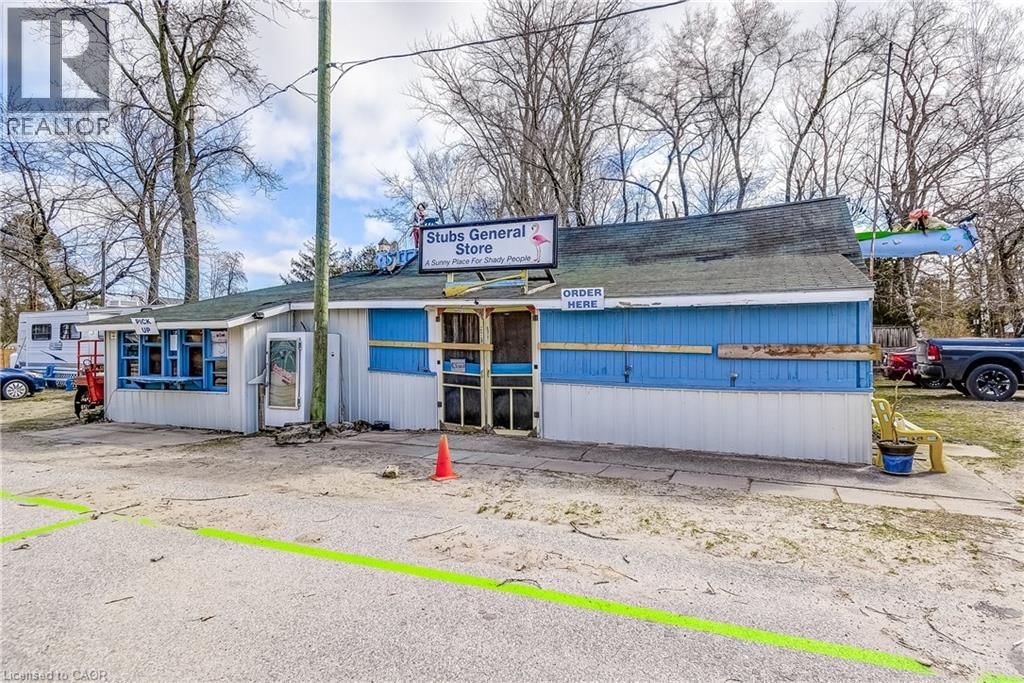 2 BEACH AVENUE Image 15