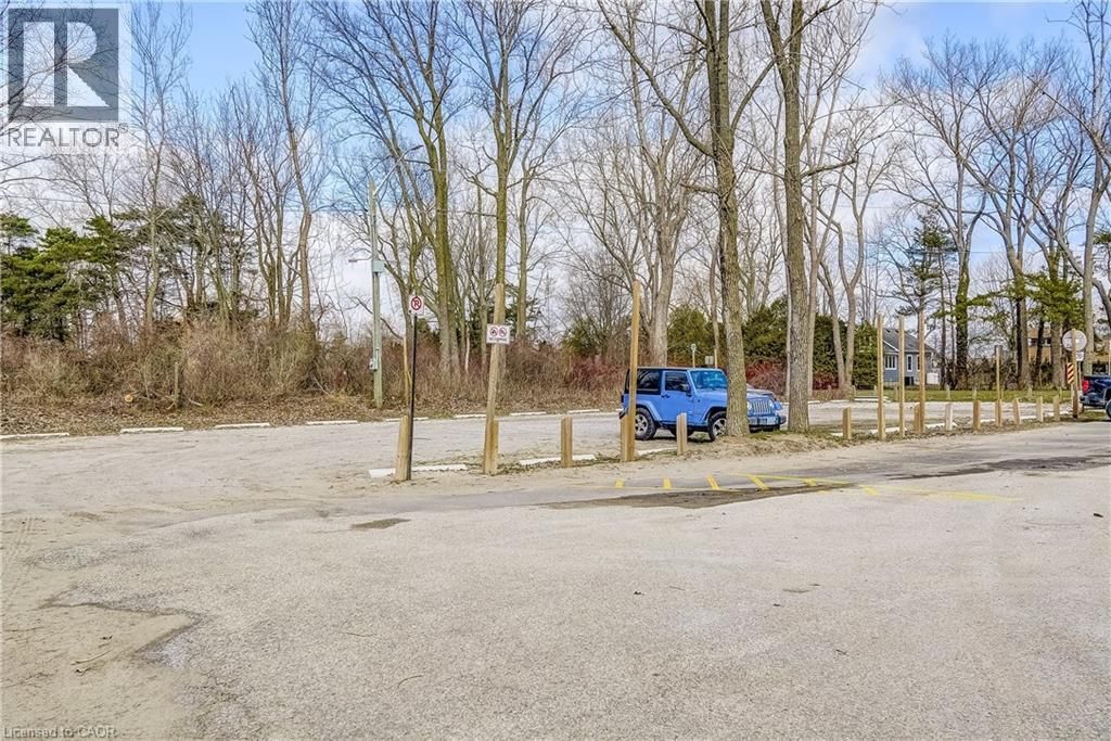 2 BEACH AVENUE Image 30