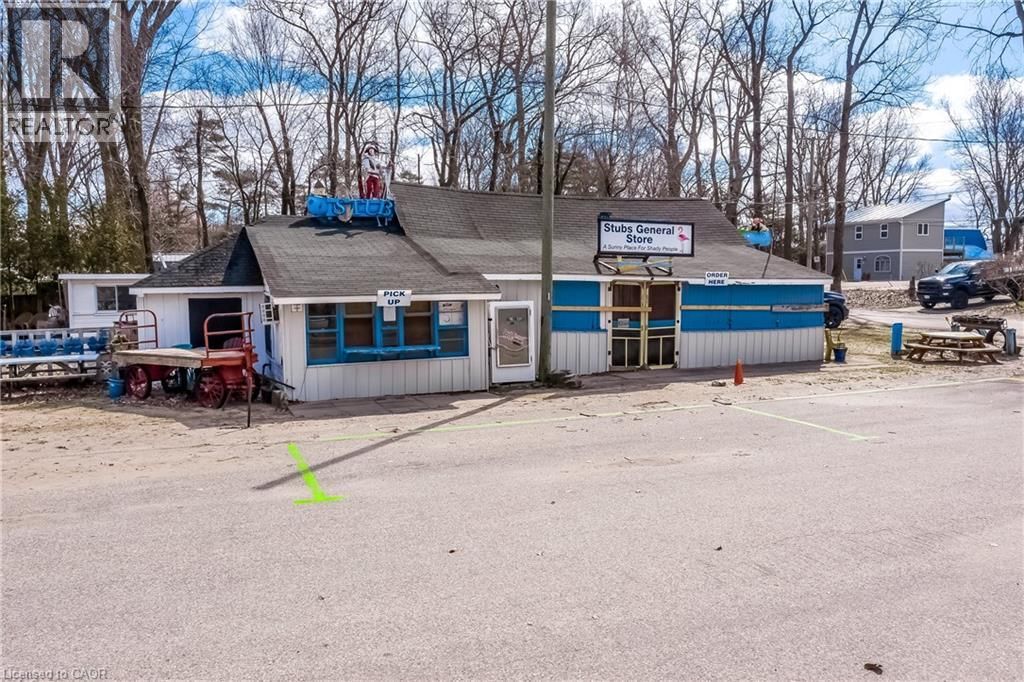 2 BEACH AVENUE Image 38