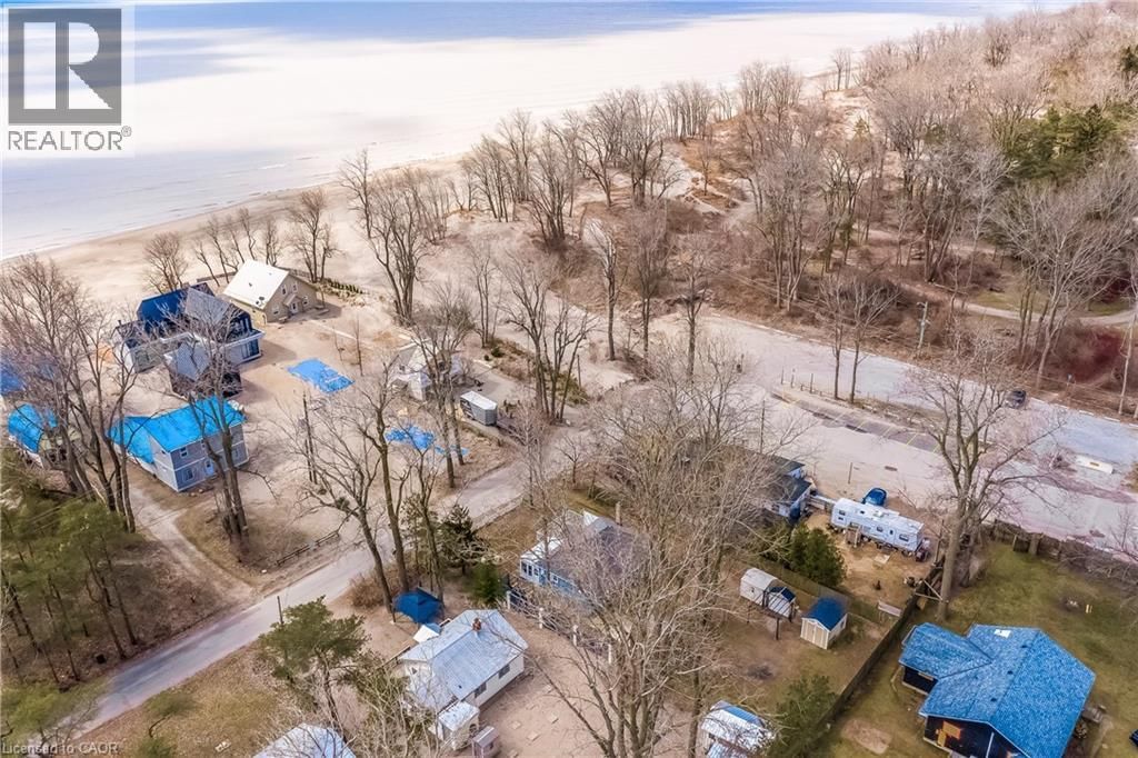 2 BEACH AVENUE Image 47