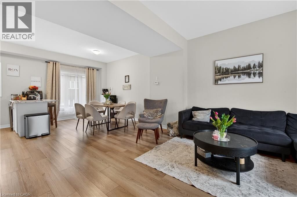 13 - 19 PICARDY DRIVE Image 1