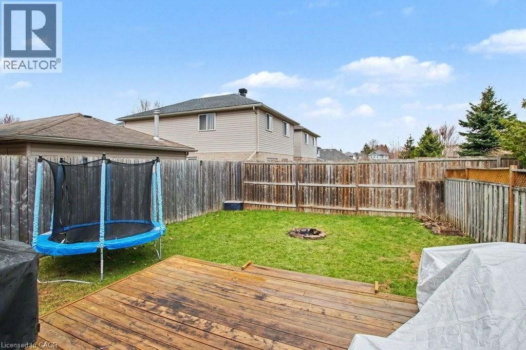 32 MARISA STREET Image 34