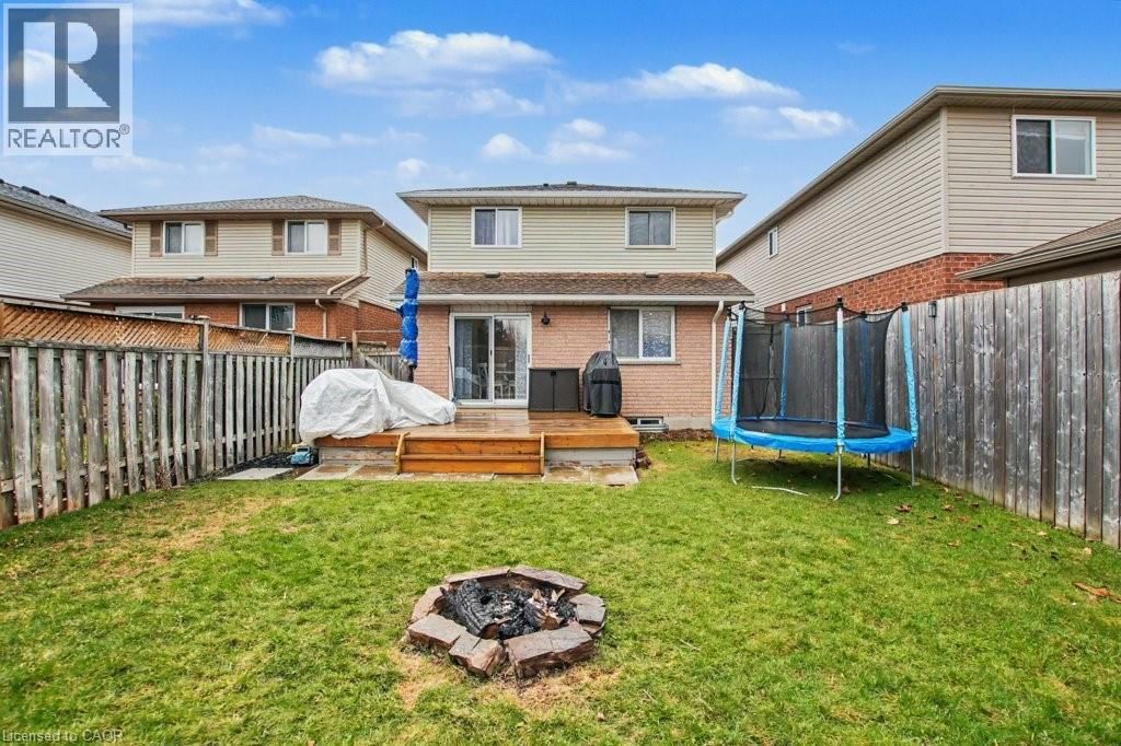 32 MARISA STREET Image 37