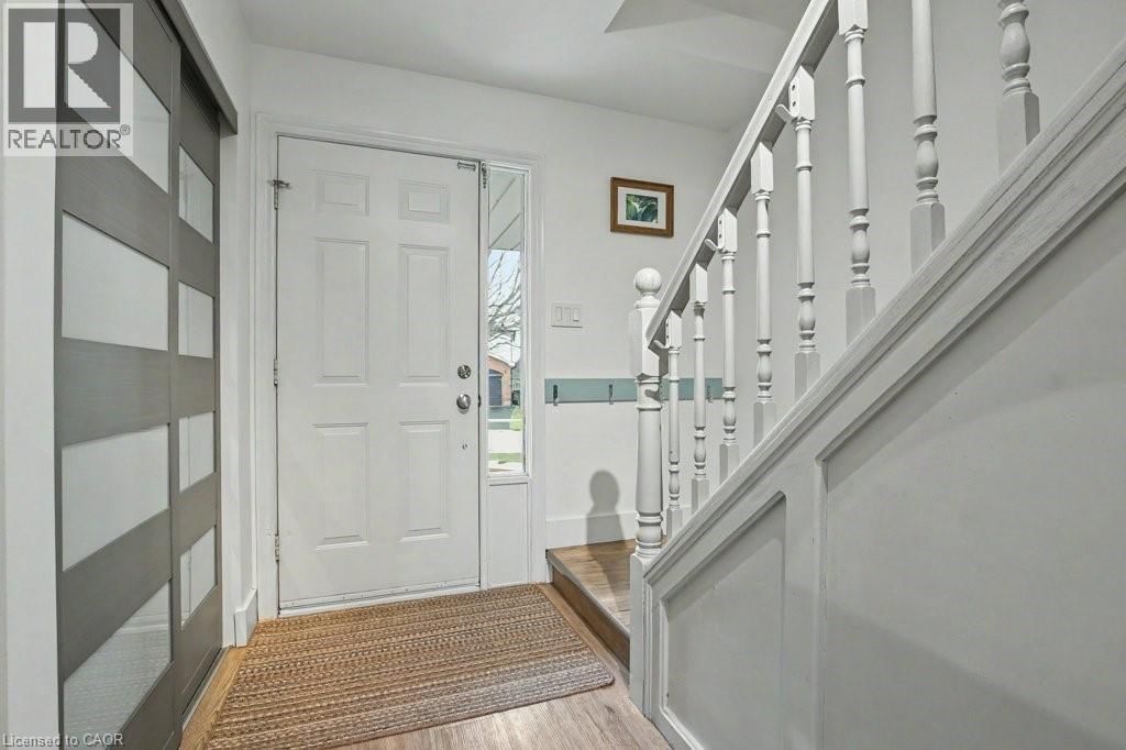 32 MARISA STREET Image 5