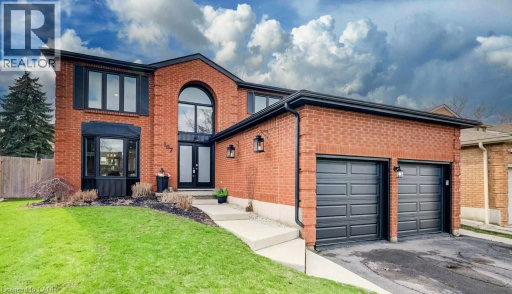 107 OLD PARK LANE Image 1