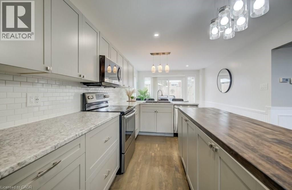 107 OLD PARK LANE Image 10