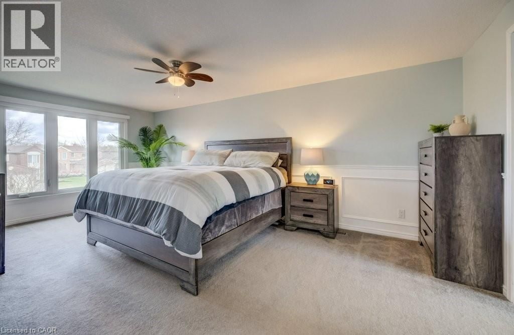 107 OLD PARK LANE Image 26