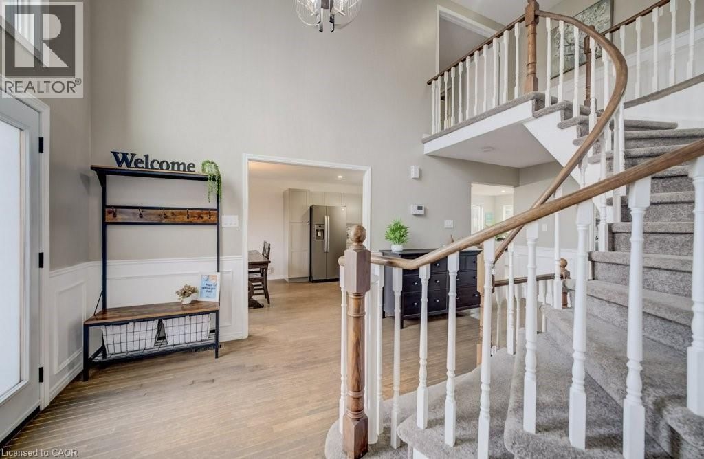 107 OLD PARK LANE Image 6