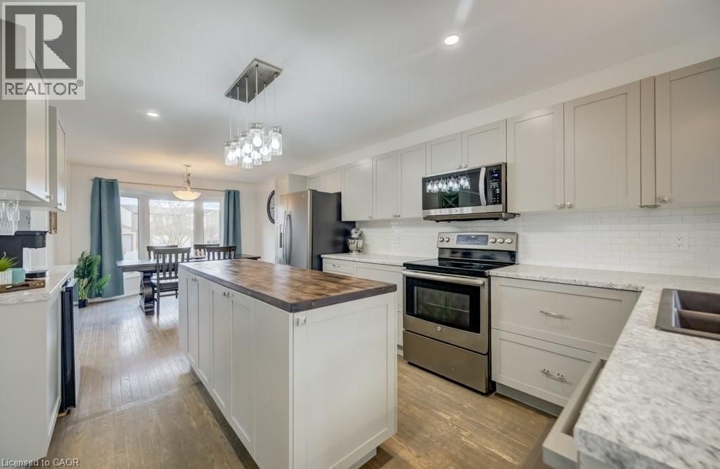 107 OLD PARK LANE Image 7