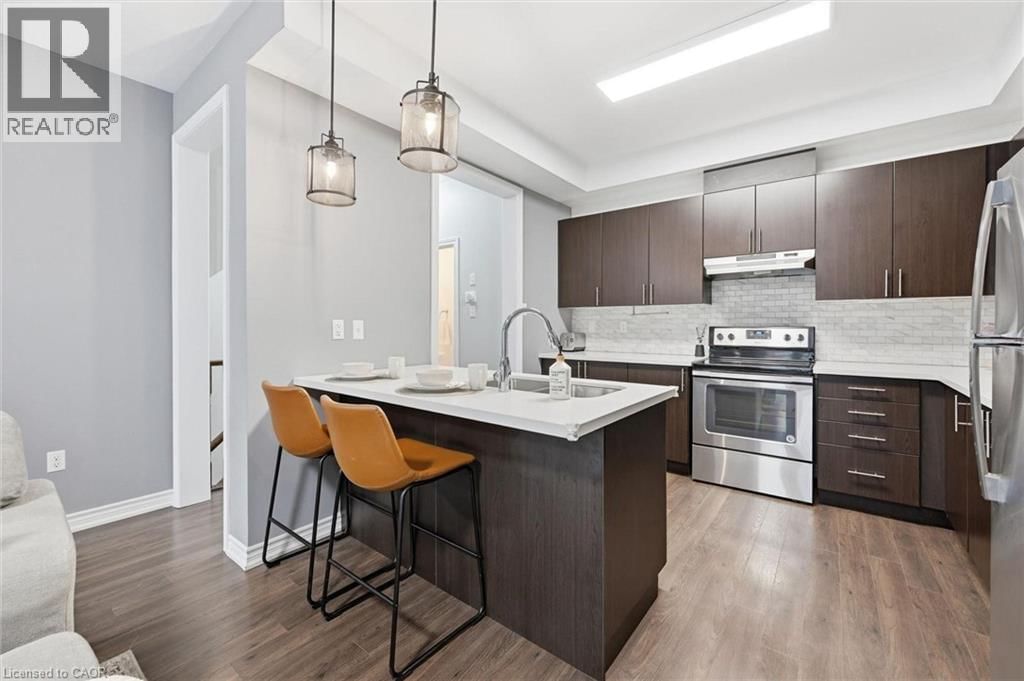 24 - 54 NISBET BOULEVARD Image 1