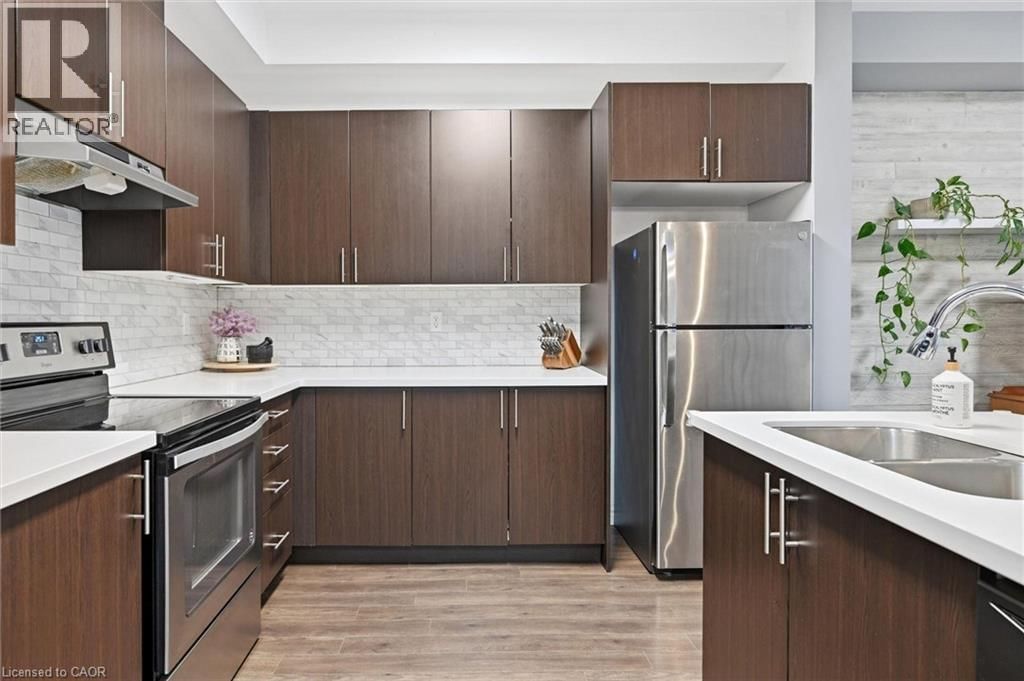 24 - 54 NISBET BOULEVARD Image 3