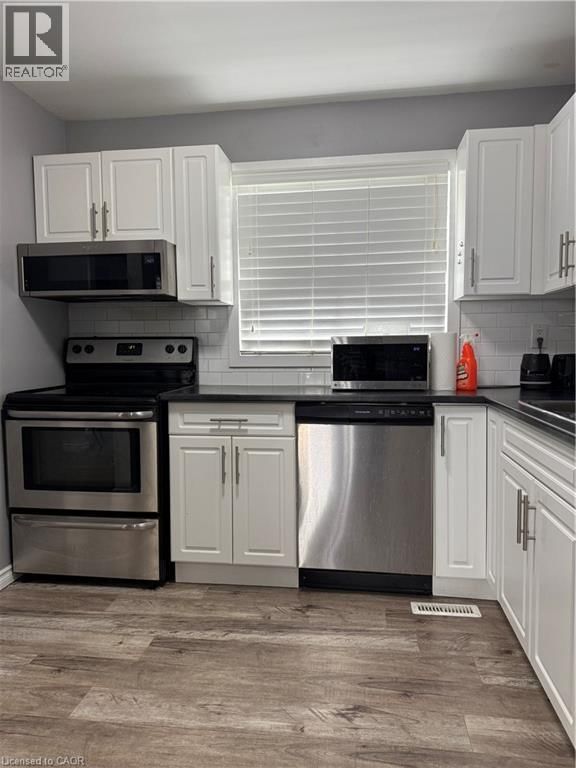 6 - 255 NORTHLAKE DRIVE Image 4