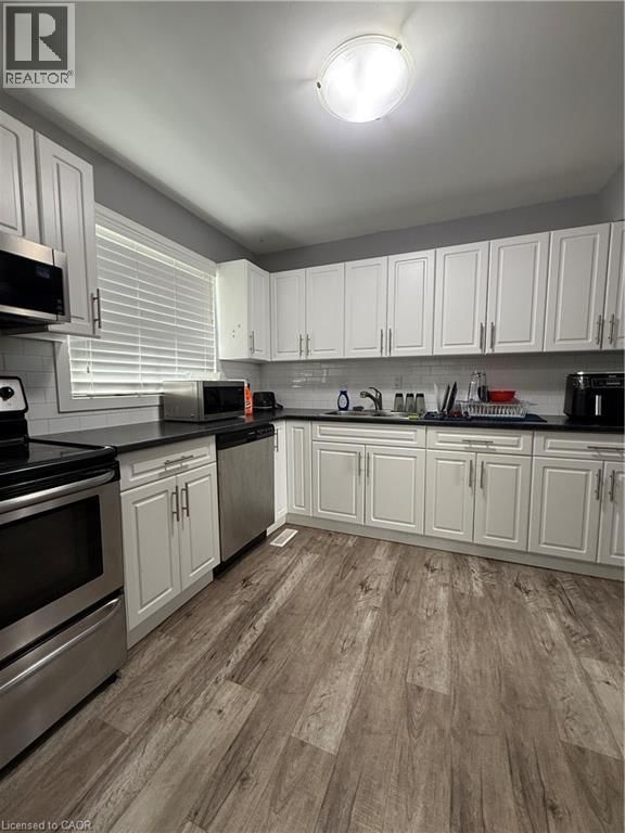 6 - 255 NORTHLAKE DRIVE Image 6