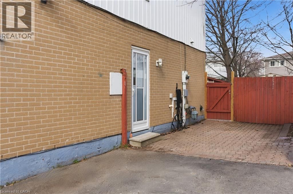 2637 ALTADENA COURT Image 36