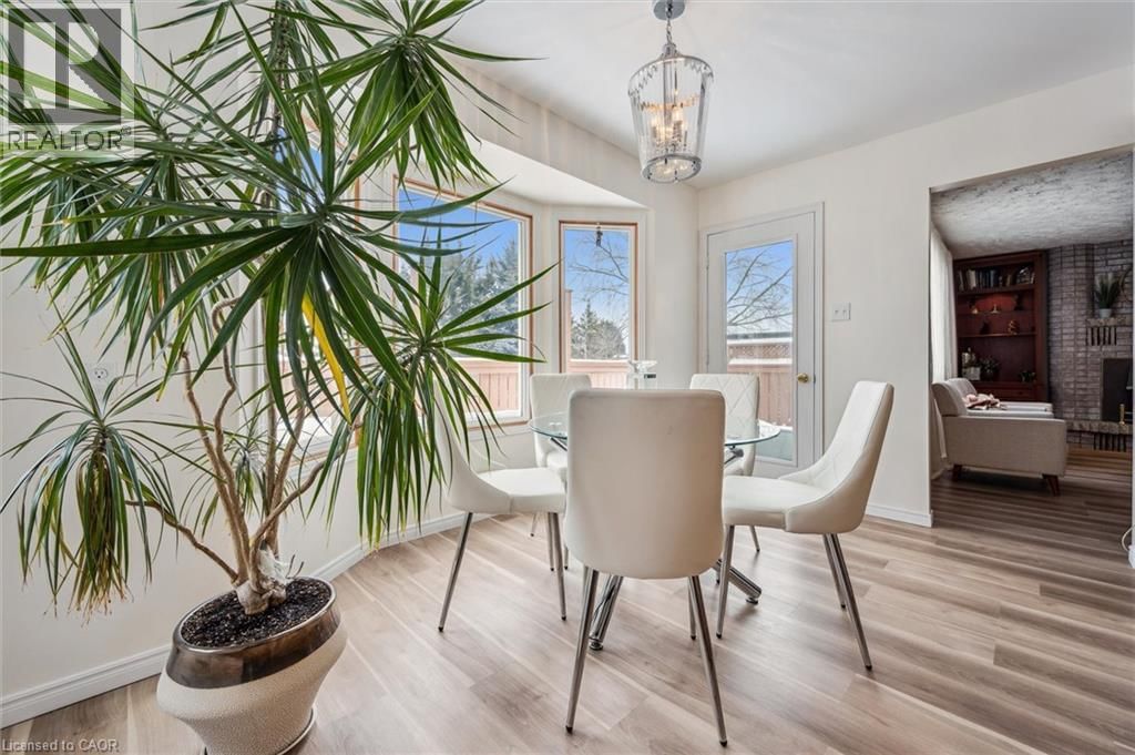 488 HEATHER HILL PLACE Image 13