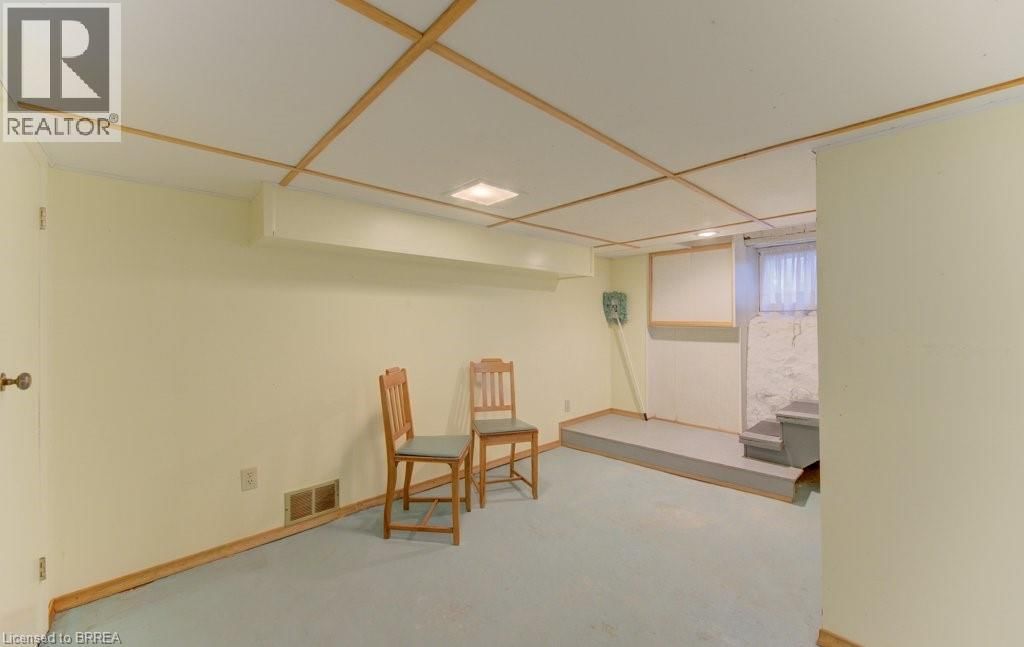 416 MARGARET STREET Image 19