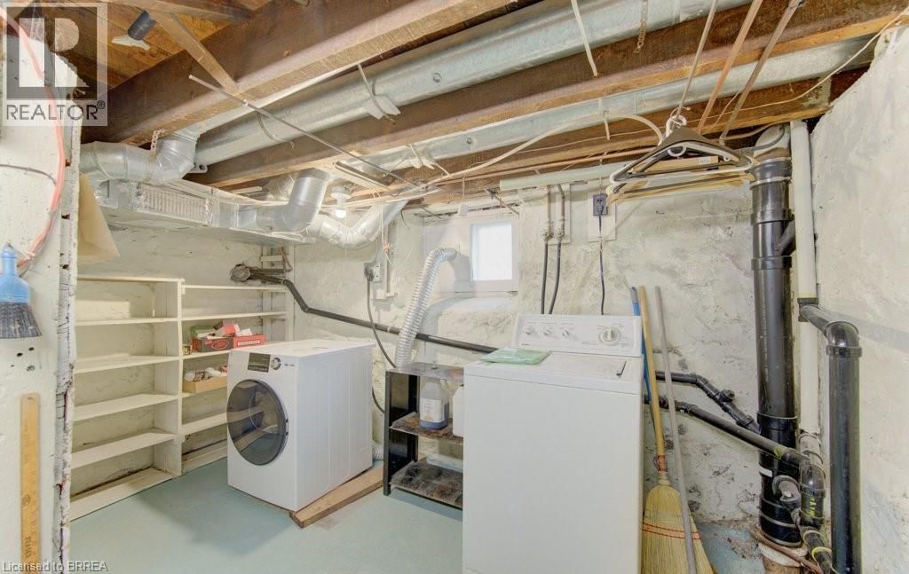 416 MARGARET STREET Image 20