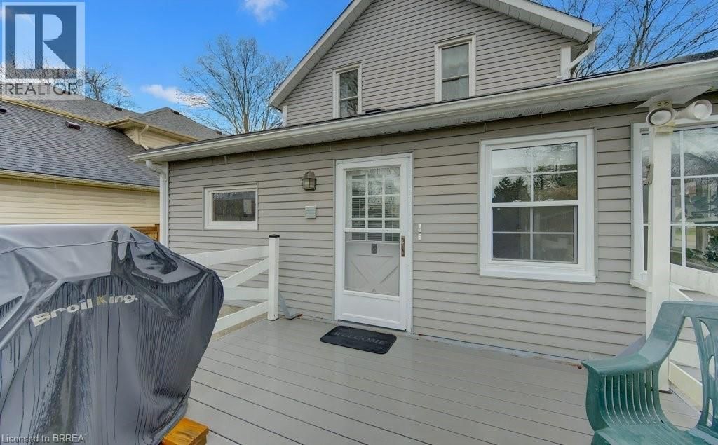 416 MARGARET STREET Image 21