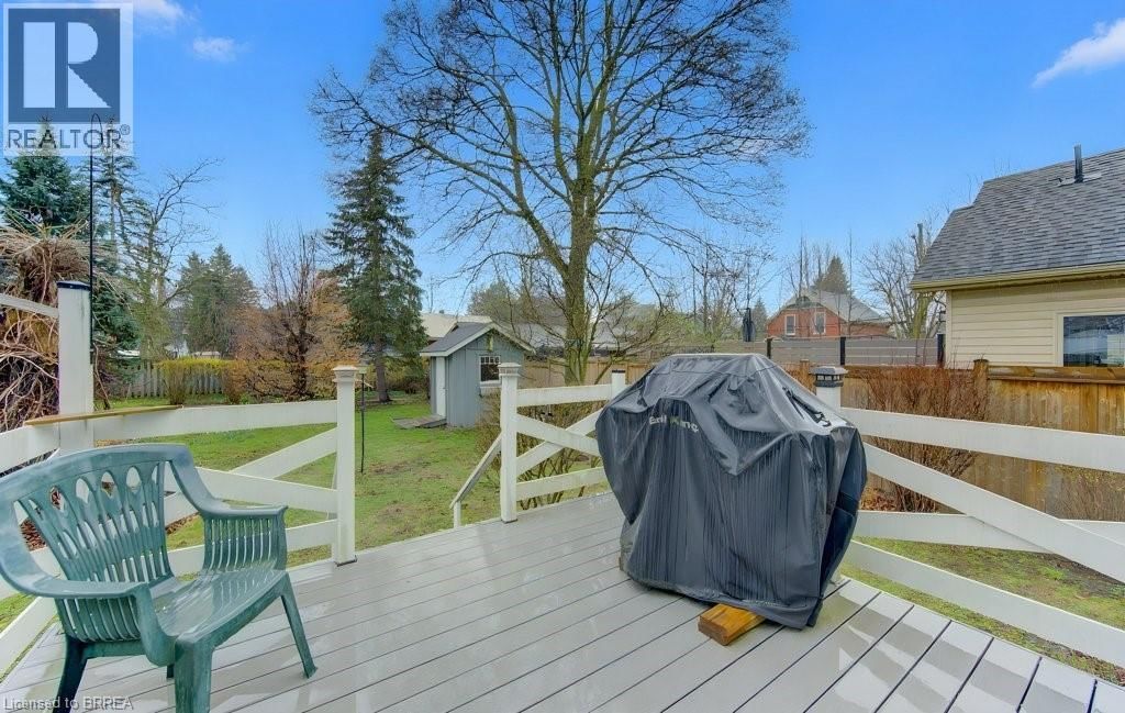 416 MARGARET STREET Image 23