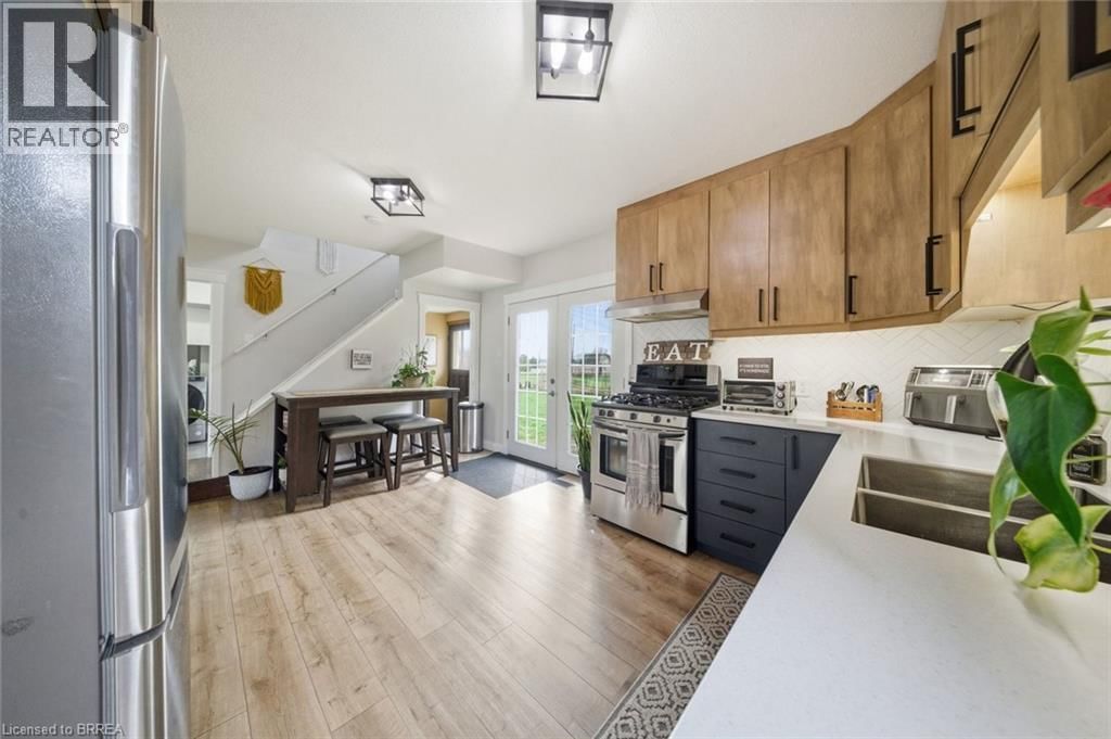 100 LA SALETTE ROAD Image 13