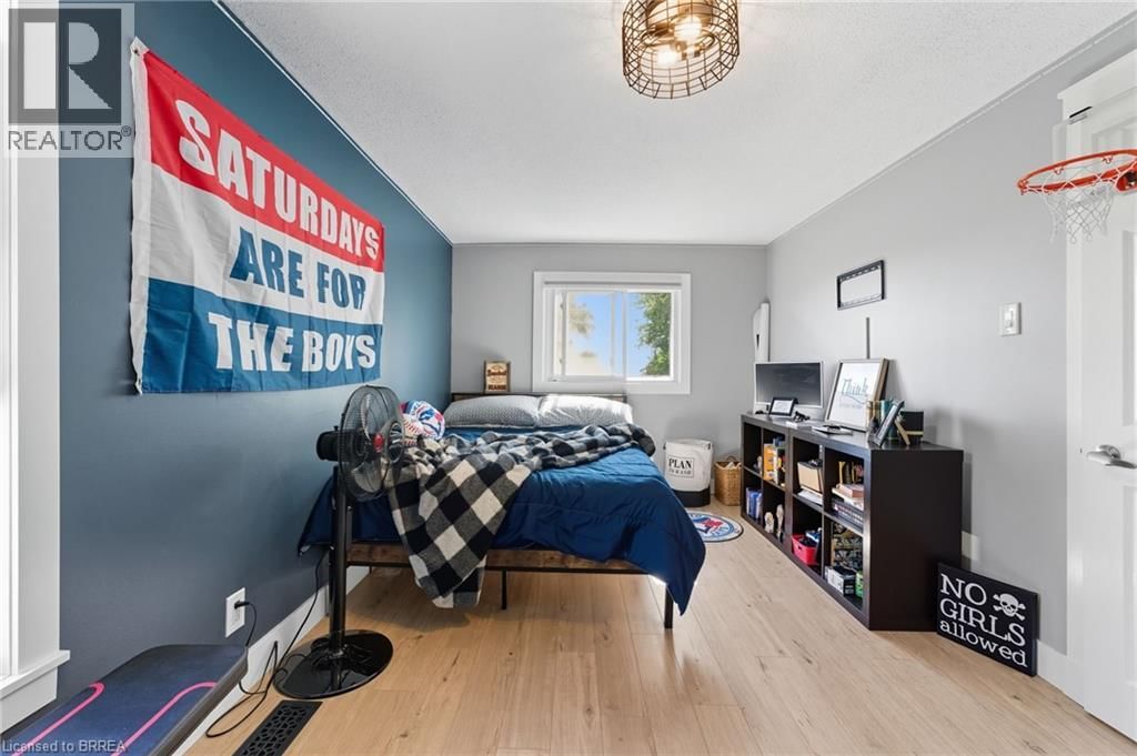 100 LA SALETTE ROAD Image 19