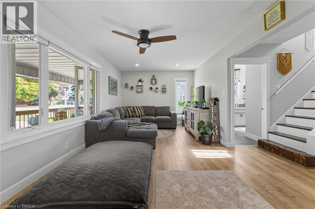 100 LA SALETTE ROAD Image 4