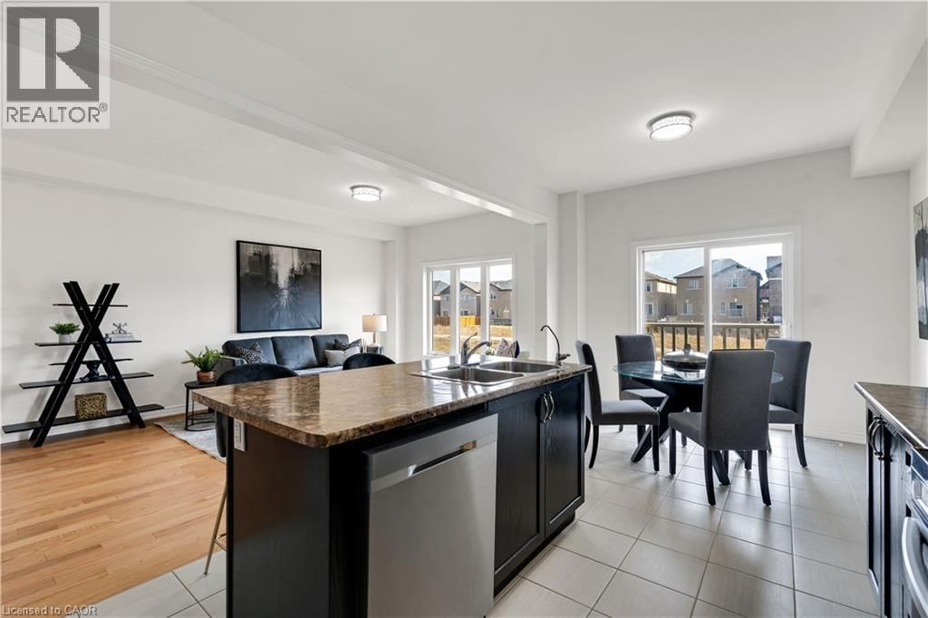 1117 CAMEO STREET Image 12