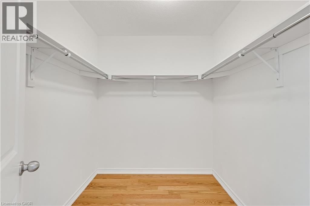 1117 CAMEO STREET Image 19