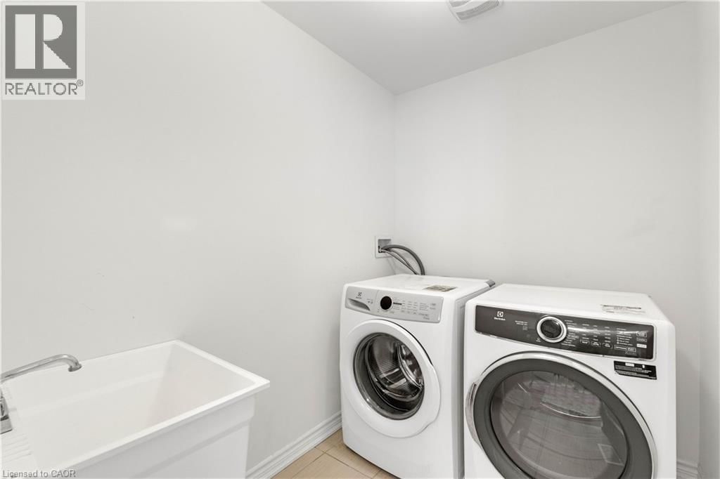 1117 CAMEO STREET Image 26