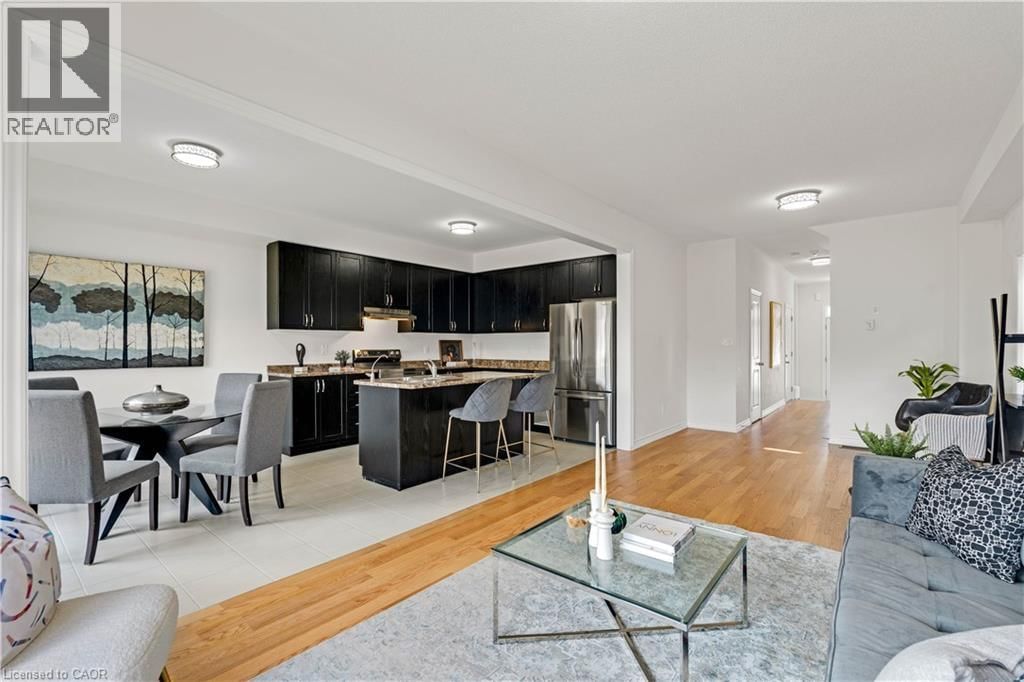 1117 CAMEO STREET Image 9