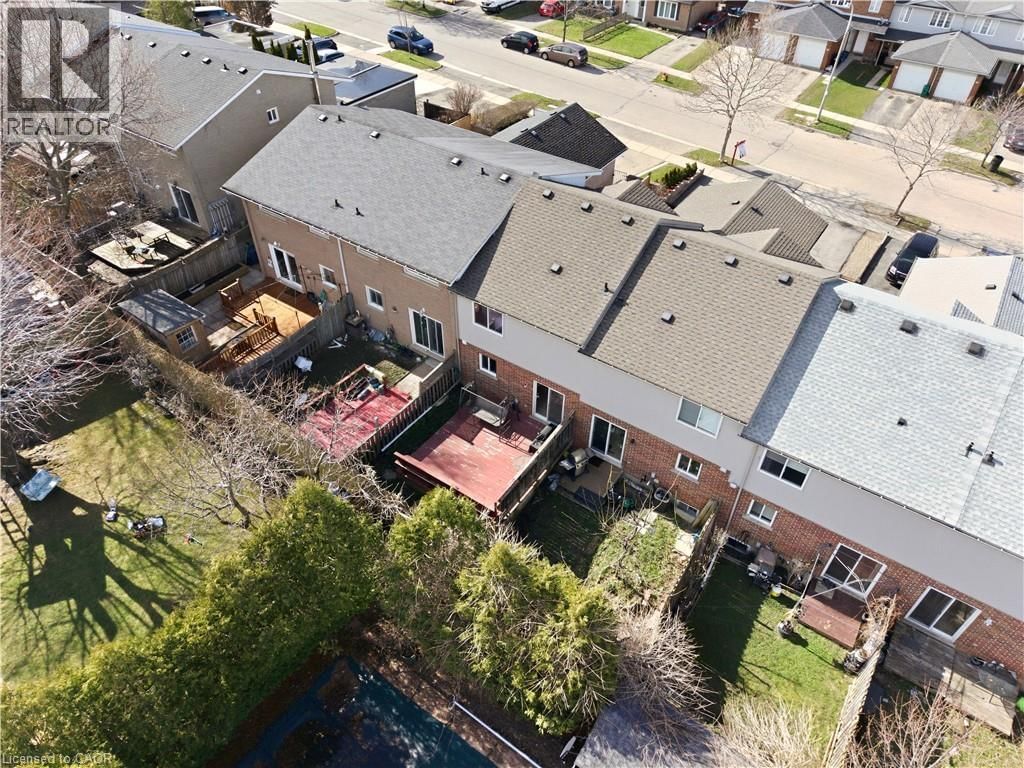 87 RALGREEN CRESCENT Image 34