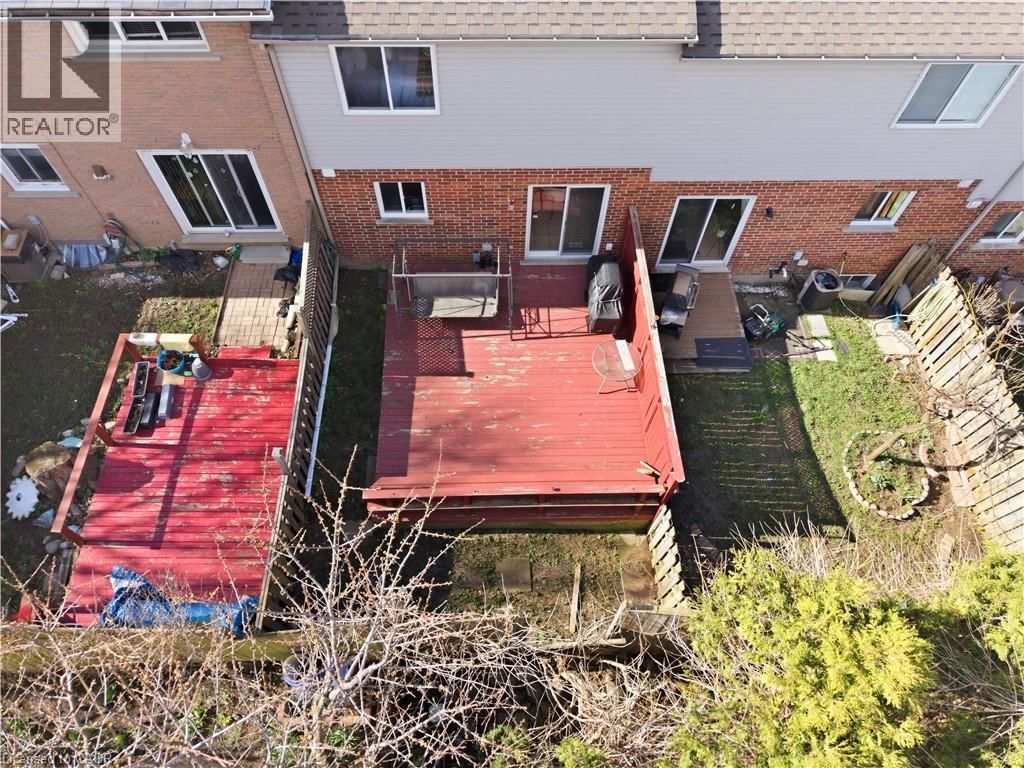 87 RALGREEN CRESCENT Image 35