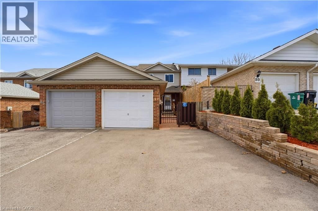 87 RALGREEN CRESCENT Image 36