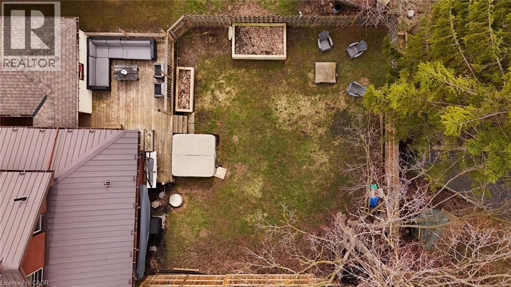 29 ADAM BROWN STREET Image 27