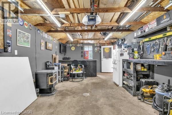 29 ADAM BROWN STREET Image 28