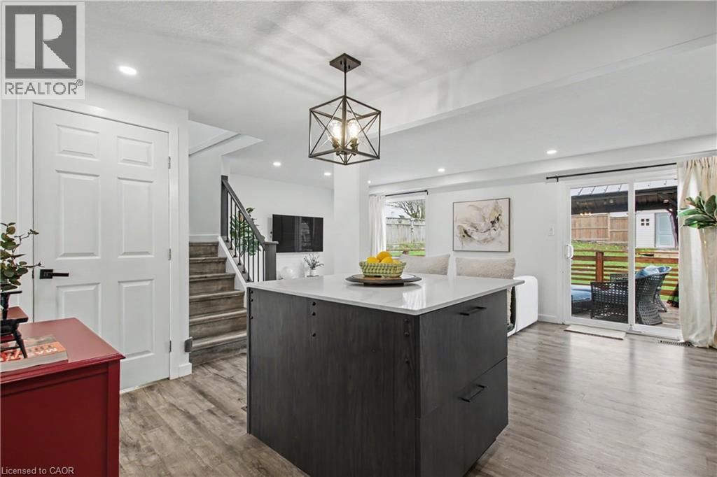 7 WYCLIFFE PLACE Image 15