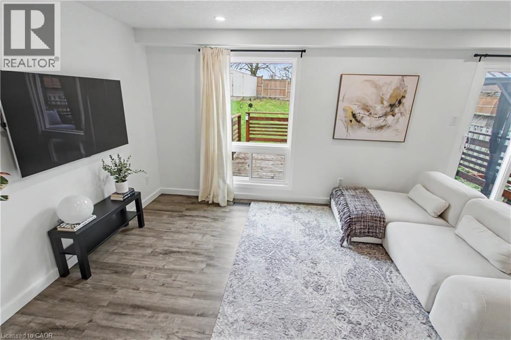 7 WYCLIFFE PLACE Image 16