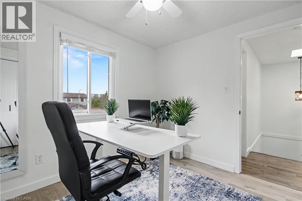 7 WYCLIFFE PLACE Image 23