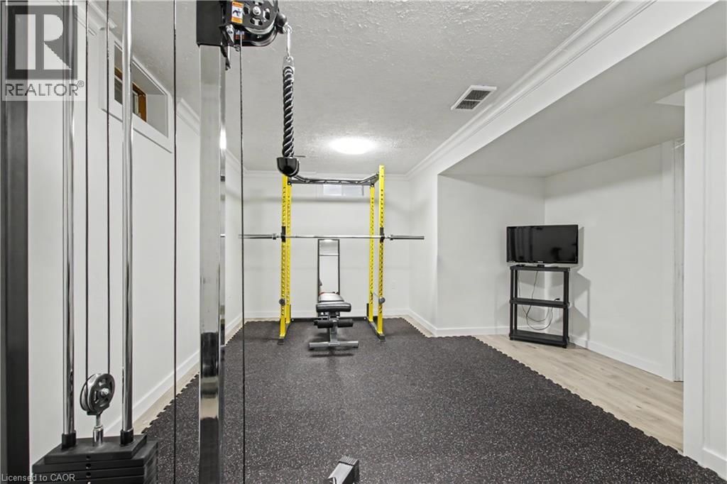 7 WYCLIFFE PLACE Image 32