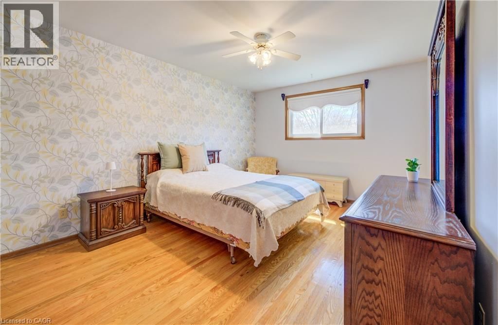 564 GLEN MANOR BOULEVARD Image 23