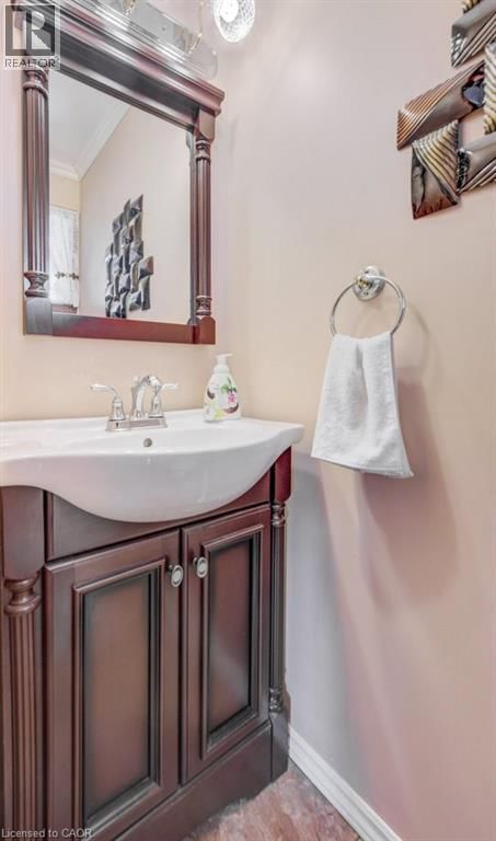 564 GLEN MANOR BOULEVARD Image 9