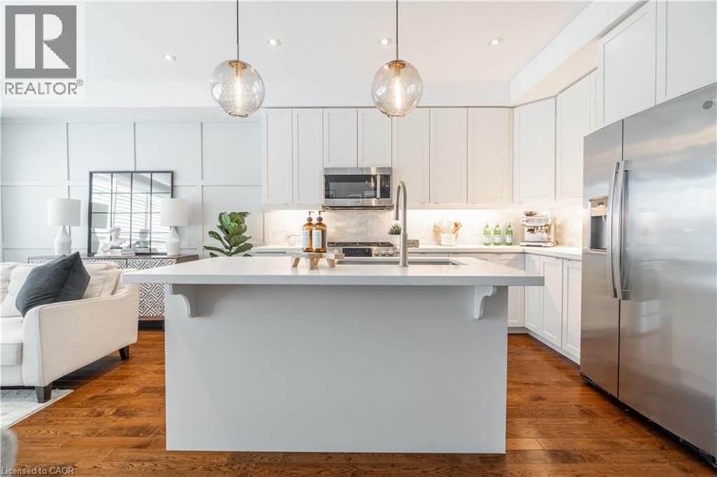 22 - 35 MIDHURST HEIGHTS Image 11